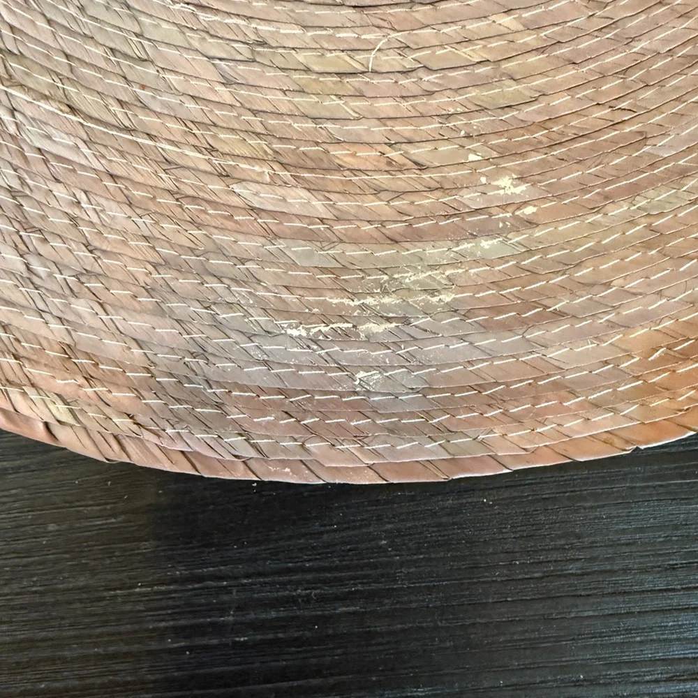 Crate & Barrel Set of 4 Tropical Palm Wicker Placemats or Chargers in Gray/Mauve
